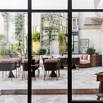 Hotell Le Colombier 4*