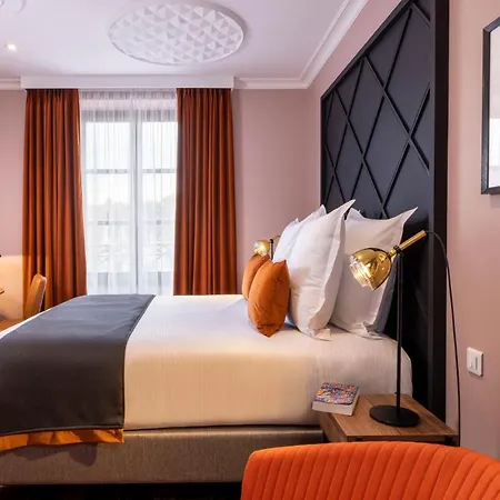 Hotel Le Colombier 4*
