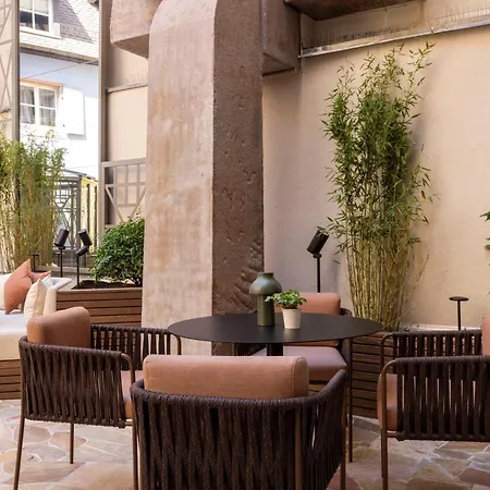 Hotel Le Colombier 4*