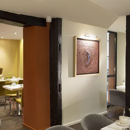 Hotel Le Colombier 4*