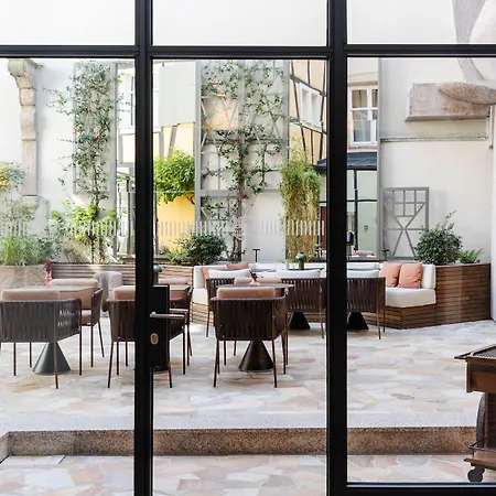 Hotel Le Colombier 4*