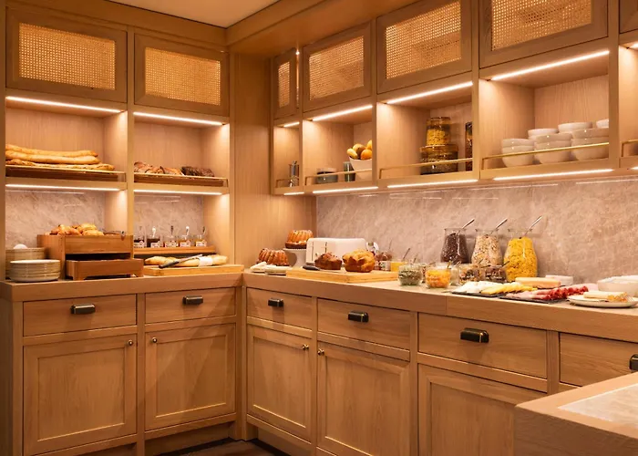 Hotel Le Colombier 4*