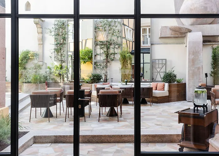 Hotel Le Colombier 4*